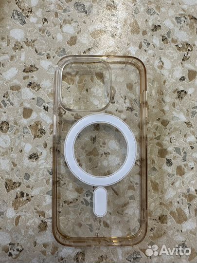 Чехлы на iPhone б/у