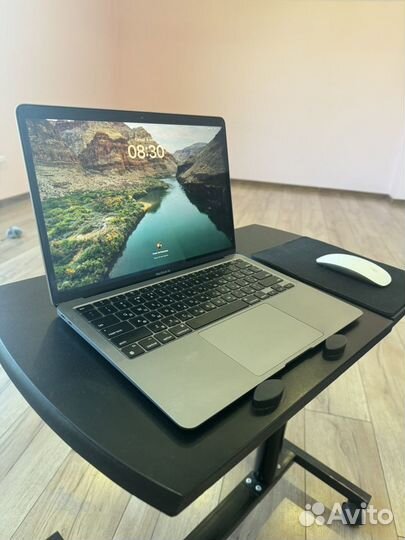 Apple MacBook air 13 2020 m1 8gb 256