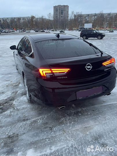 Opel Insignia 2.0 AT, 2018, 111 000 км