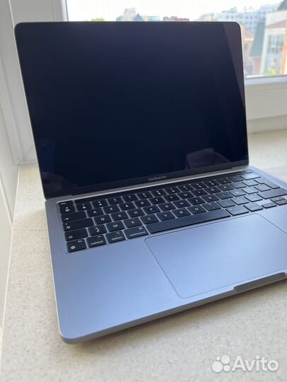 Apple macbook pro 13 2020 m1 8gb 256