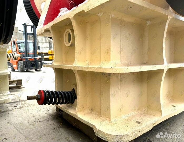 Щековая дробилка PE 500x750