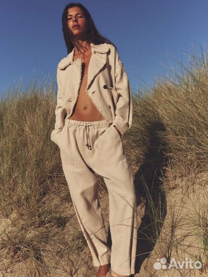 Женский костюм zara