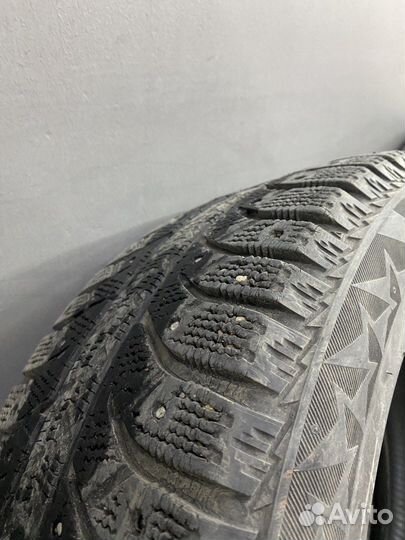 Bridgestone Ice Cruiser 7000 205/55 R16