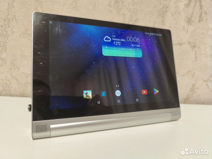 Планшет Lenovo Yoga
