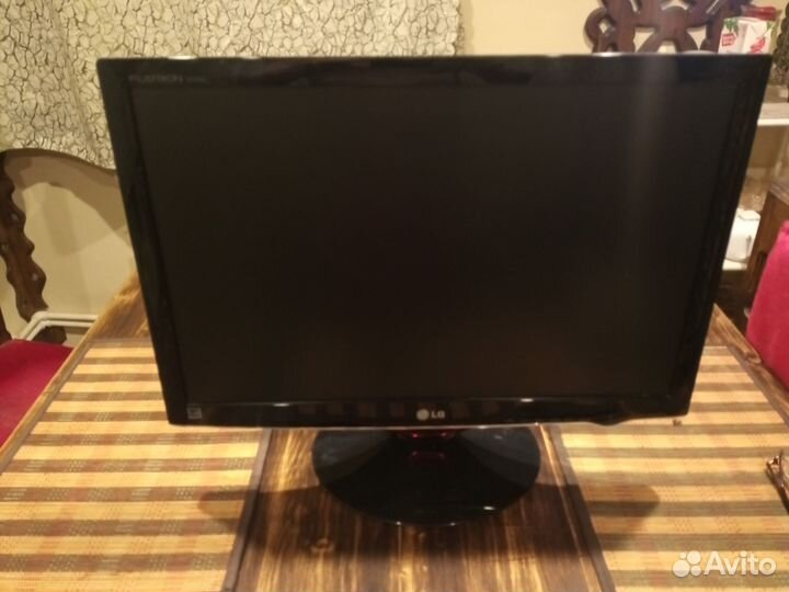 Монитор LG flatron