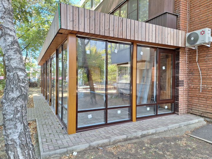 Торговая площадь, 110 м²