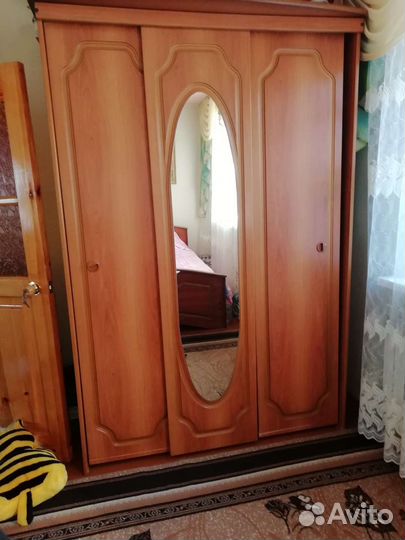 Спальный гарнитур бу