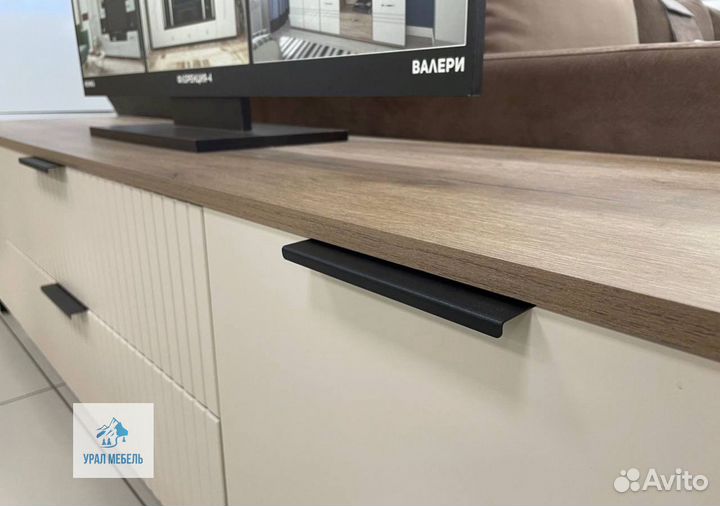 Тумба под тв