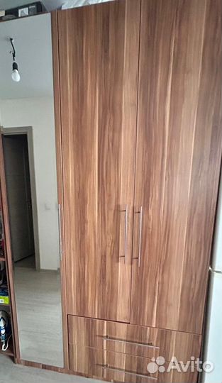 Шкаф для одежды с полками бу