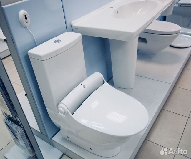 Крышка туалет 3,S2,5 4 диспенсер vip-wc