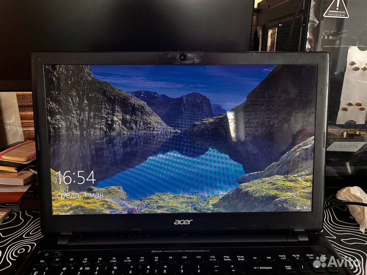 Acer aspire V5 551g