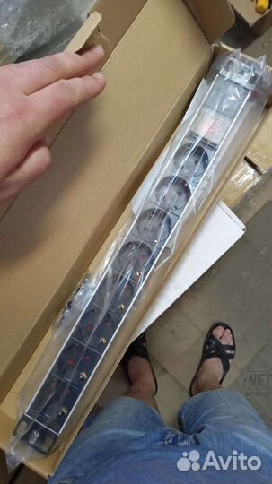 Питание рэк в стойку Cabeus