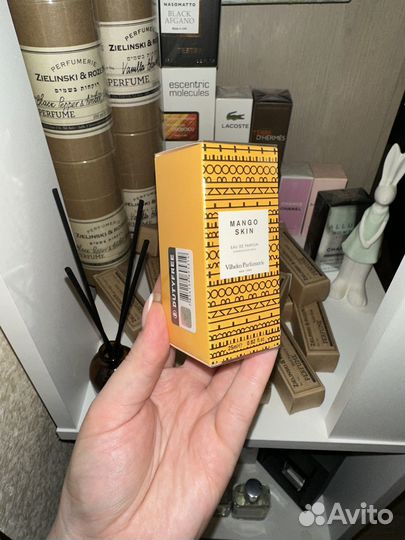 Духи из дюти фри Духи Mango Skin