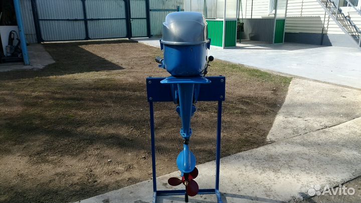 Подвесной мотор Москва 10