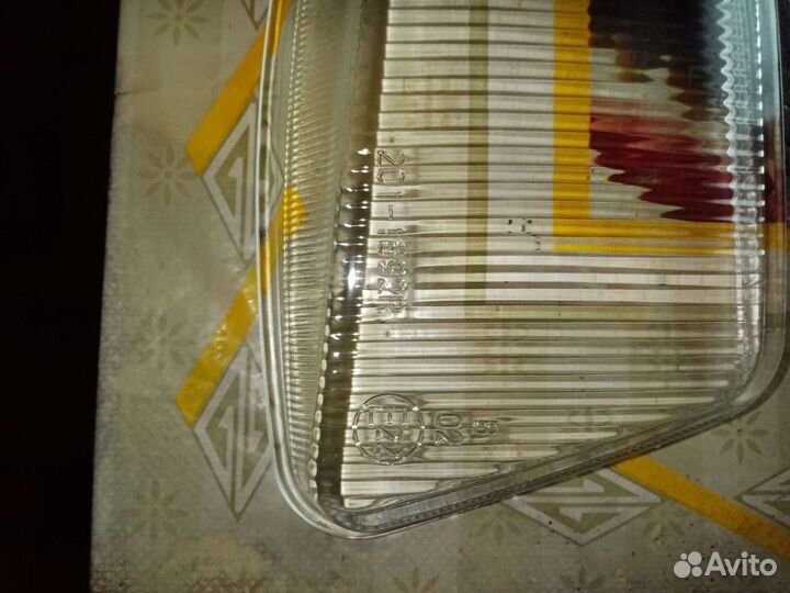 Стекло противотуманки