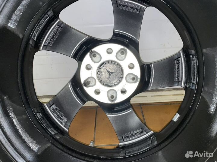 Зима оригинал Mercedes W213 R18 новые
