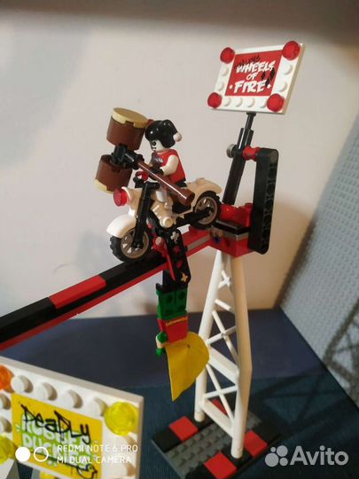 Lego Super Heroes 76035 Джокерленд