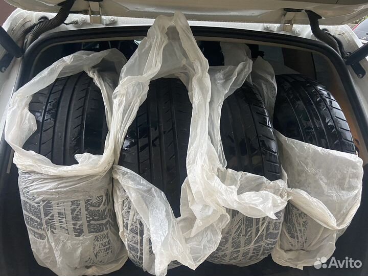 Dunlop SP Sport Maxx 050 225/60 R17