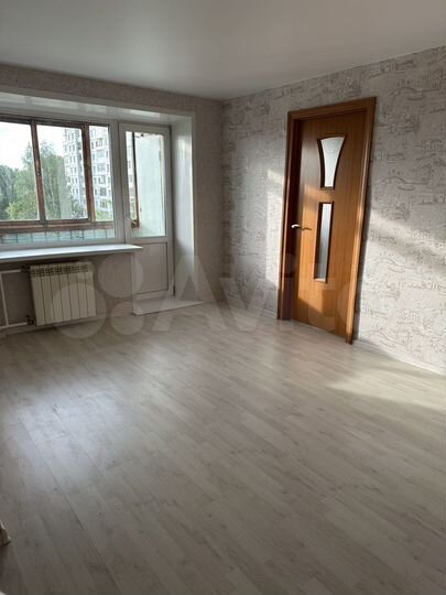 2-к. квартира, 43 м², 3/5 эт.