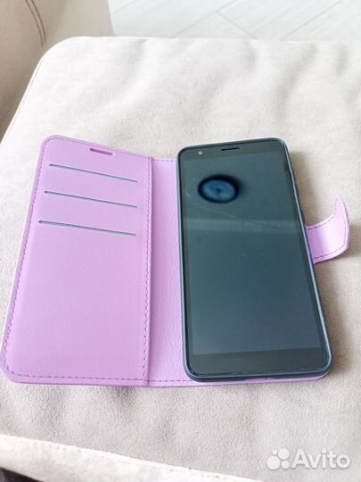 Чехол книжка на ZTE Blade A3 2020 б/у