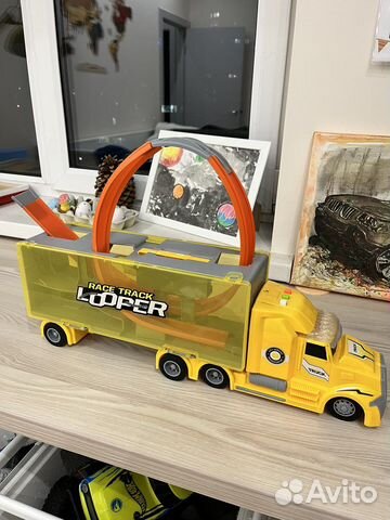 Игрушка автовоз с треком
