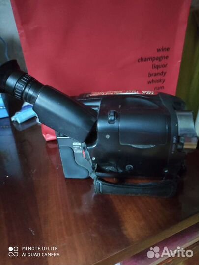 Видеокамера