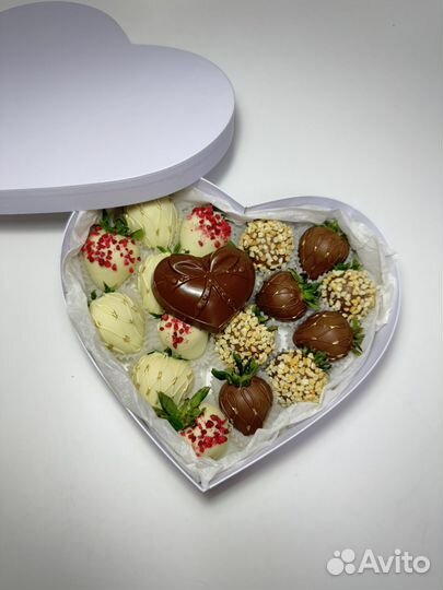 Клубника в шоколаде на 14 февраля