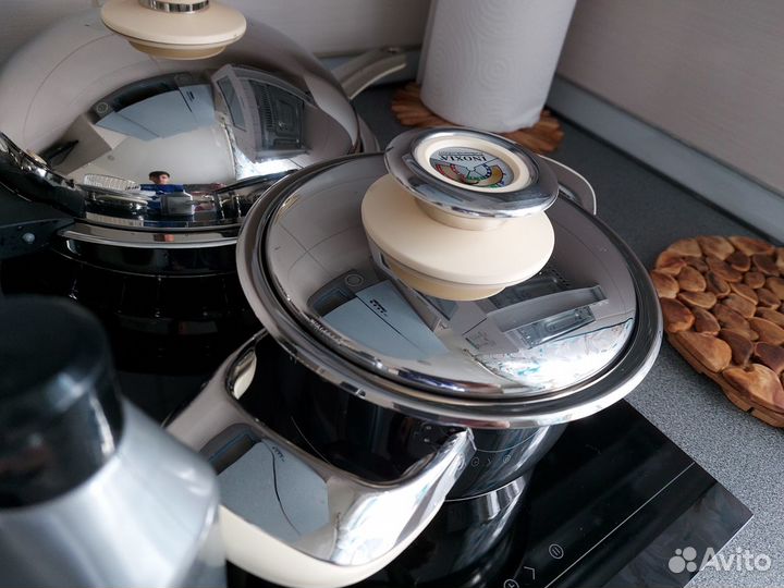 Посуда для приготовления. Кастрюли, сковорода