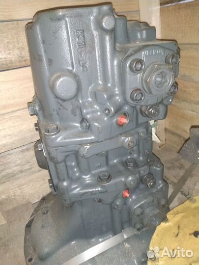 Komatsu PC200-7 главный гидронасос # 708-2L-00300