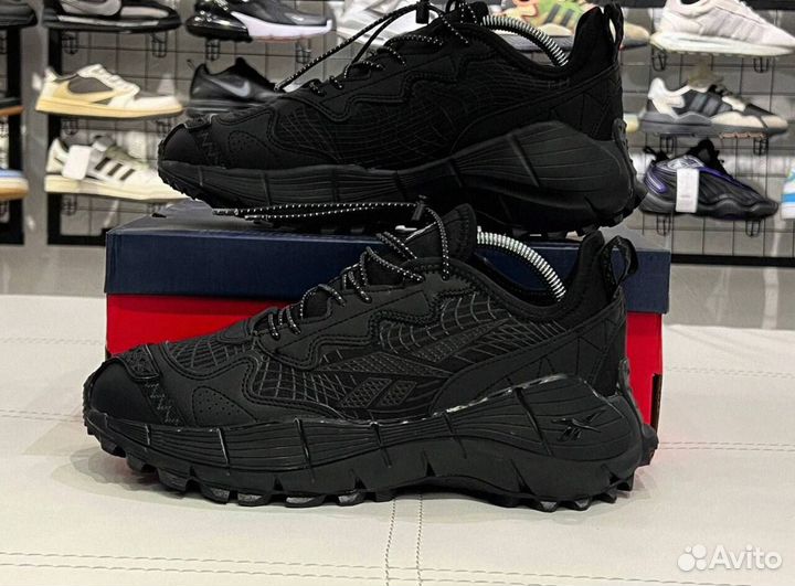 Современные кроссовки Reebok Zic Kinetic 2.0