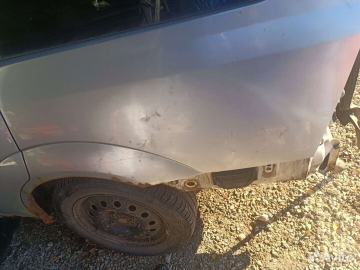 Крыло заднее Форд Фокус 1 универсал