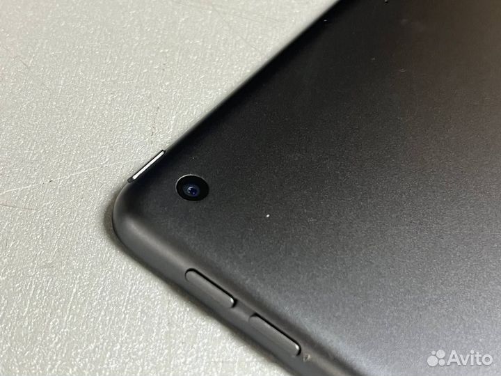 Планшет Apple iPad 2019 32GB