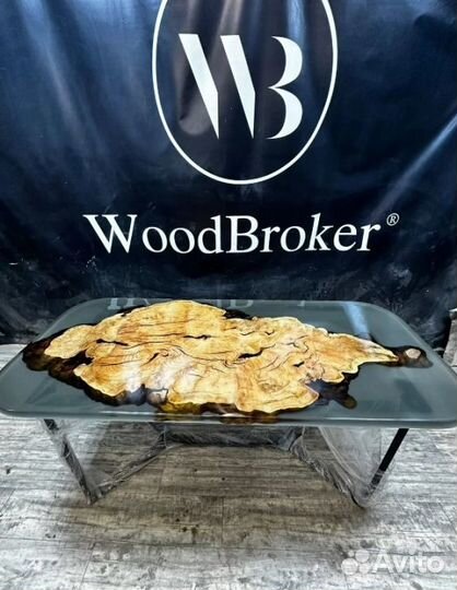 Стол из массива дерева карагач