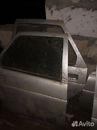 Дверь на ваз 2112