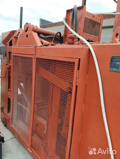 Несушка для блока