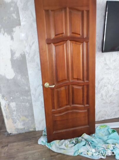 Дверь деревянная бу