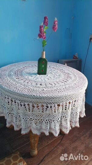Скатерть на круглый стол