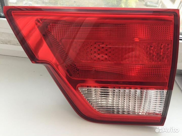 Фонари задние Jeep Grand Cherokee WK2