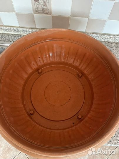 Кашпо для цветов напольное