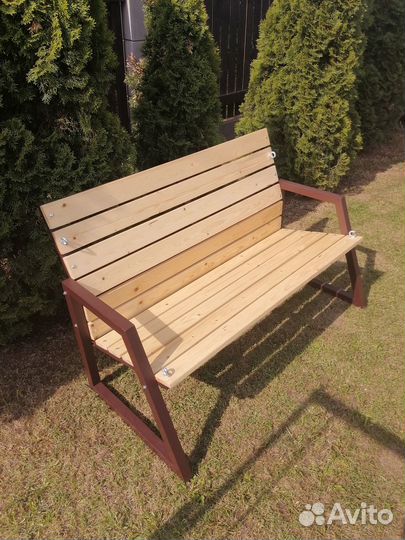 Садовые качели новые