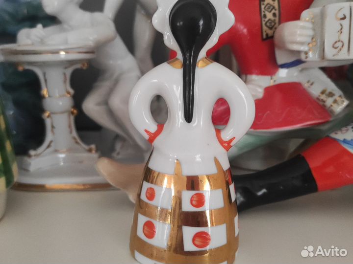 Фарфоровые статуэтки СССР дулево Матрёшка -невеста