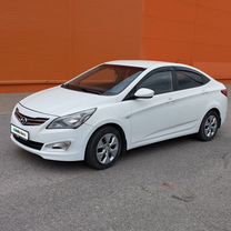 Hyundai Solaris 1.4 AT, 2014, 191 000 км, с пробегом, цена 880 000 руб.