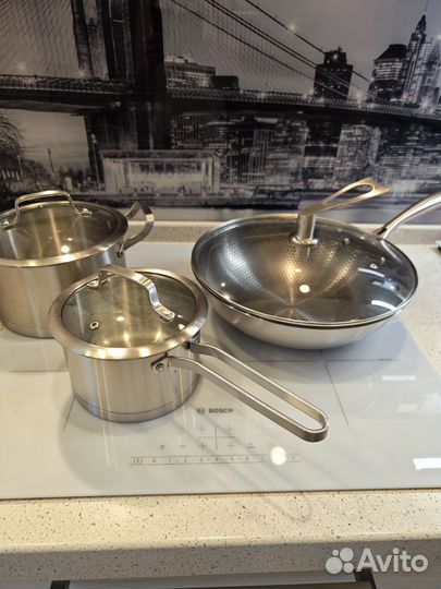 Набор посуды,новый