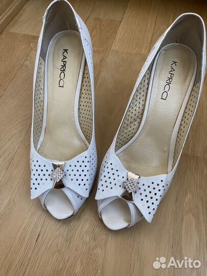 Туфли белые Kapricci, кожа