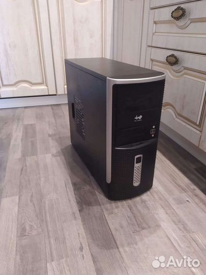 Компьютер i3 10100
