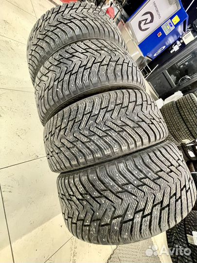 Nokian Tyres Hakkapeliitta 8 225/55 R18 104H