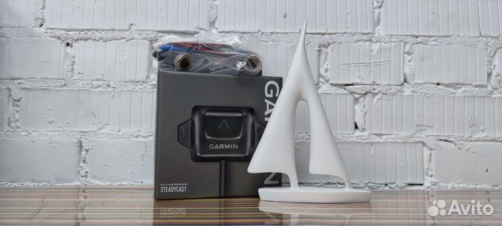 Компас garmin steadycast с кабелем прямого подкл