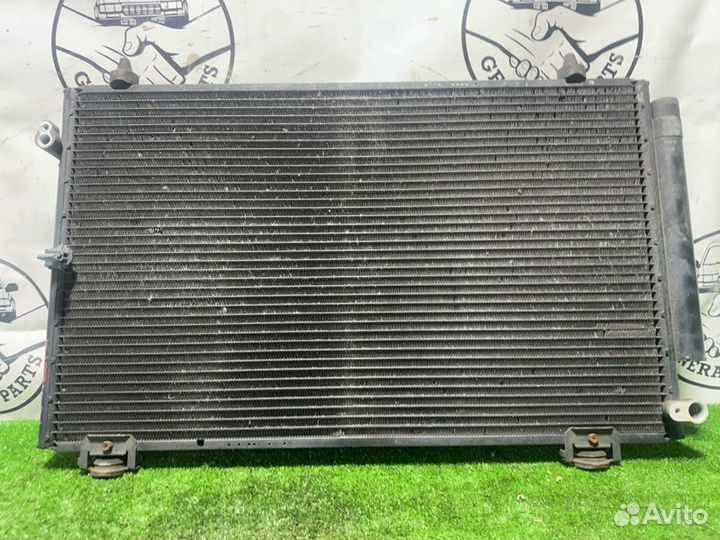 Радиатор кондиционера передний Toyota Spacio