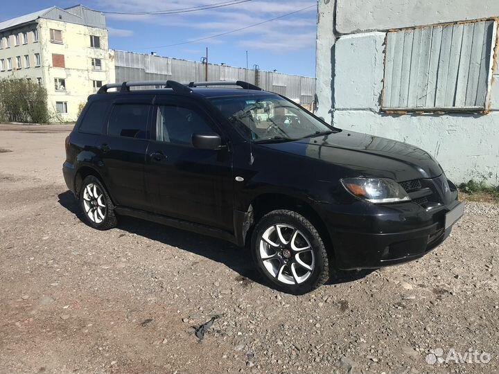 Mitsubishi Outlander 2.4 AT, 2003, 247 000 км