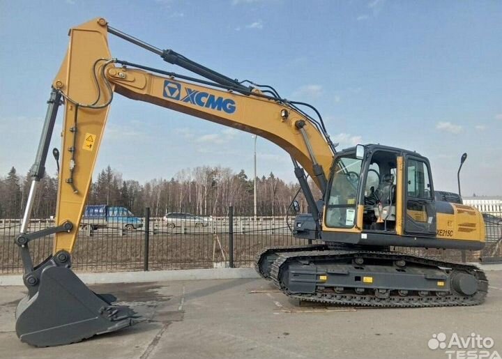 Гусеничный экскаватор XCMG XE215C, 2023